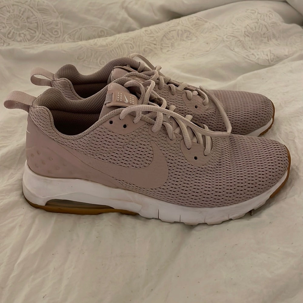 Light pink Nike air shoes size 8